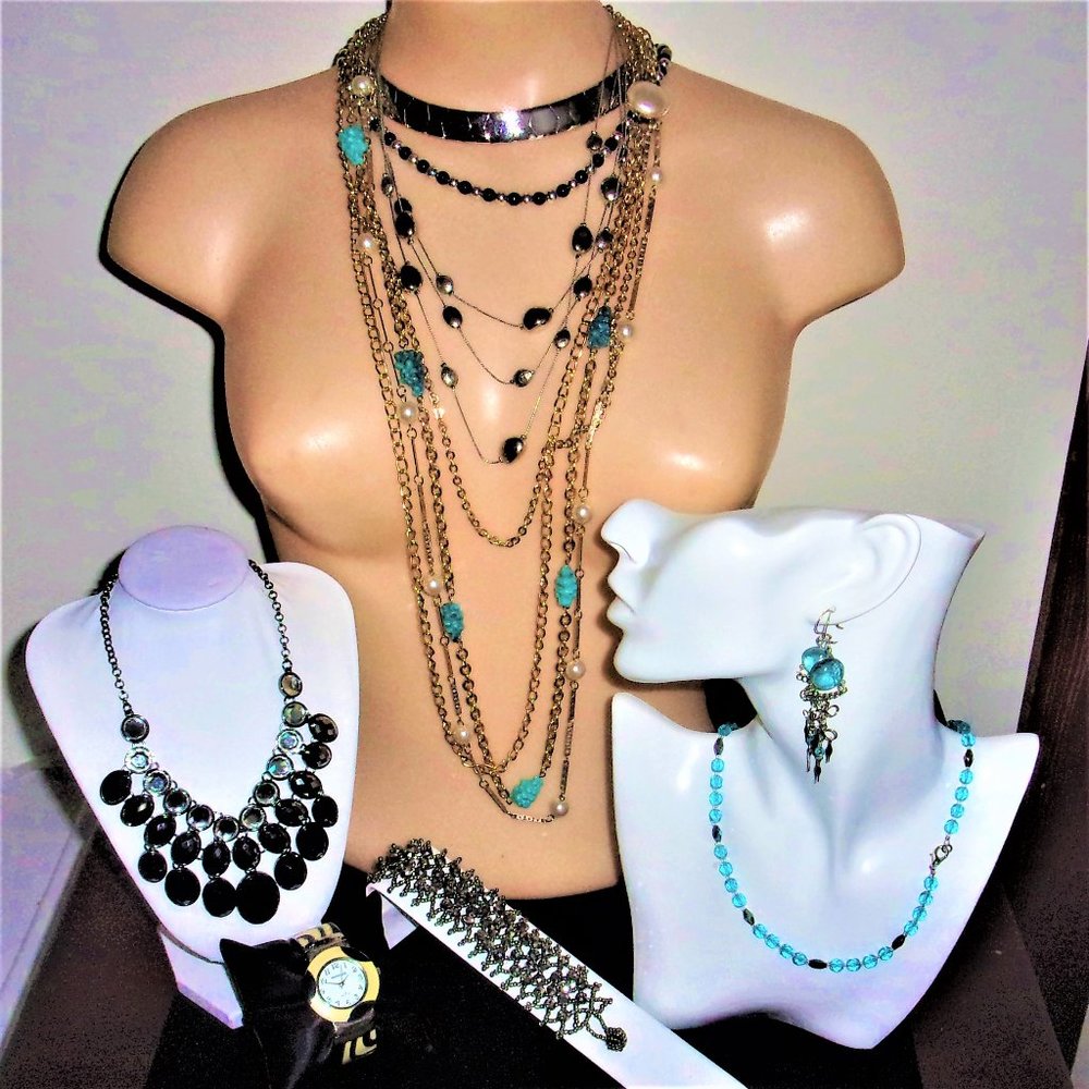 Vintage/Now Jewelry Lot Good/Amrita Singh Bracelet